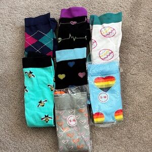 Colorful Patterned Womens Support Knee High Socks. 7 pair. Size S/M. Fits 6-8.